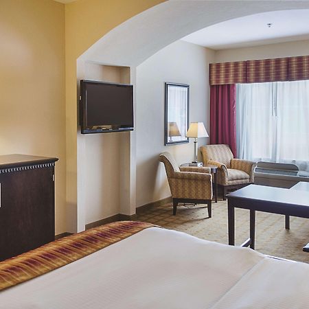 La Quinta By Wyndham Mobile Satsuma / Saraland Hotel Kültér fotó