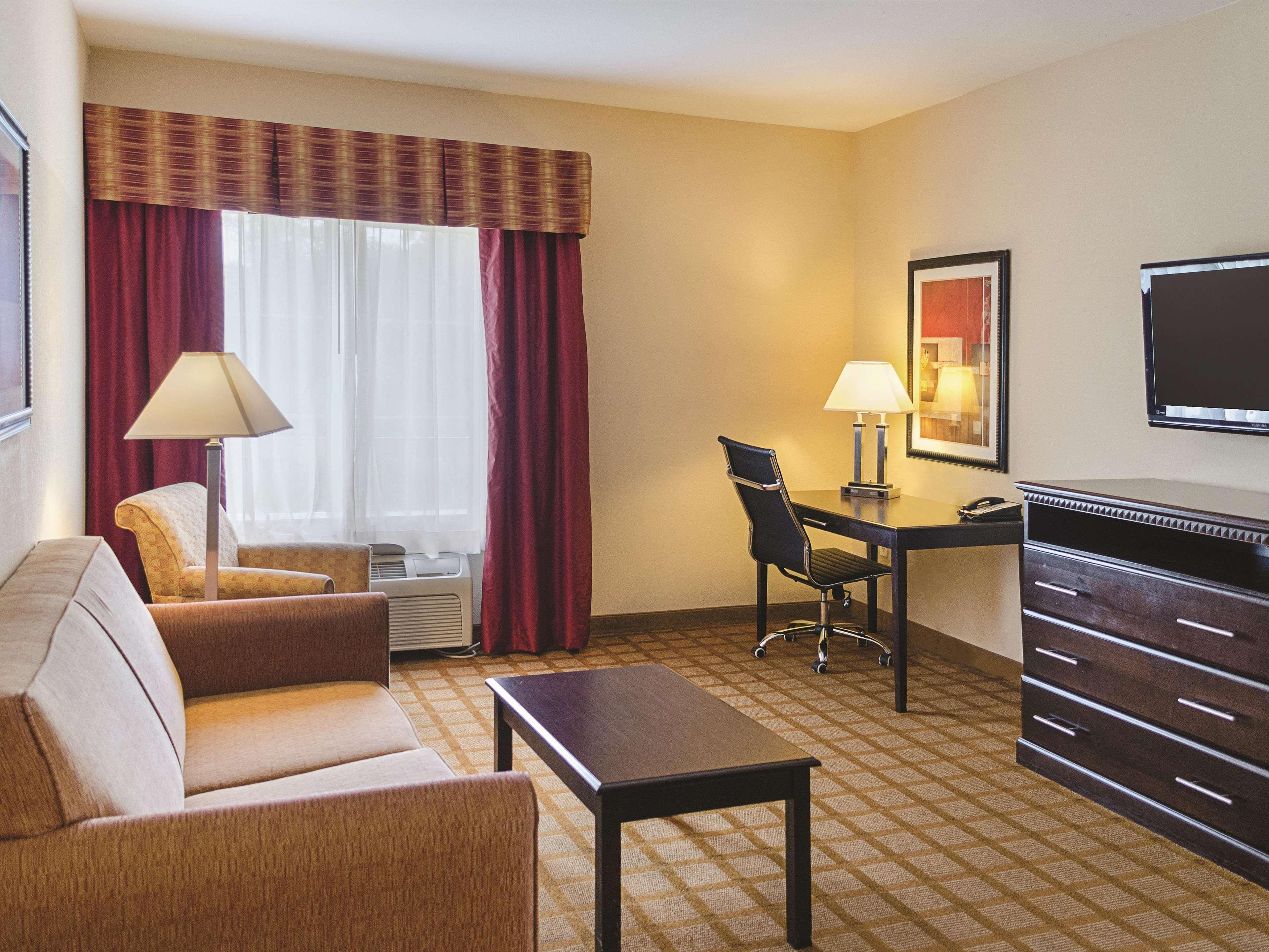 La Quinta By Wyndham Mobile Satsuma / Saraland Hotel Kültér fotó