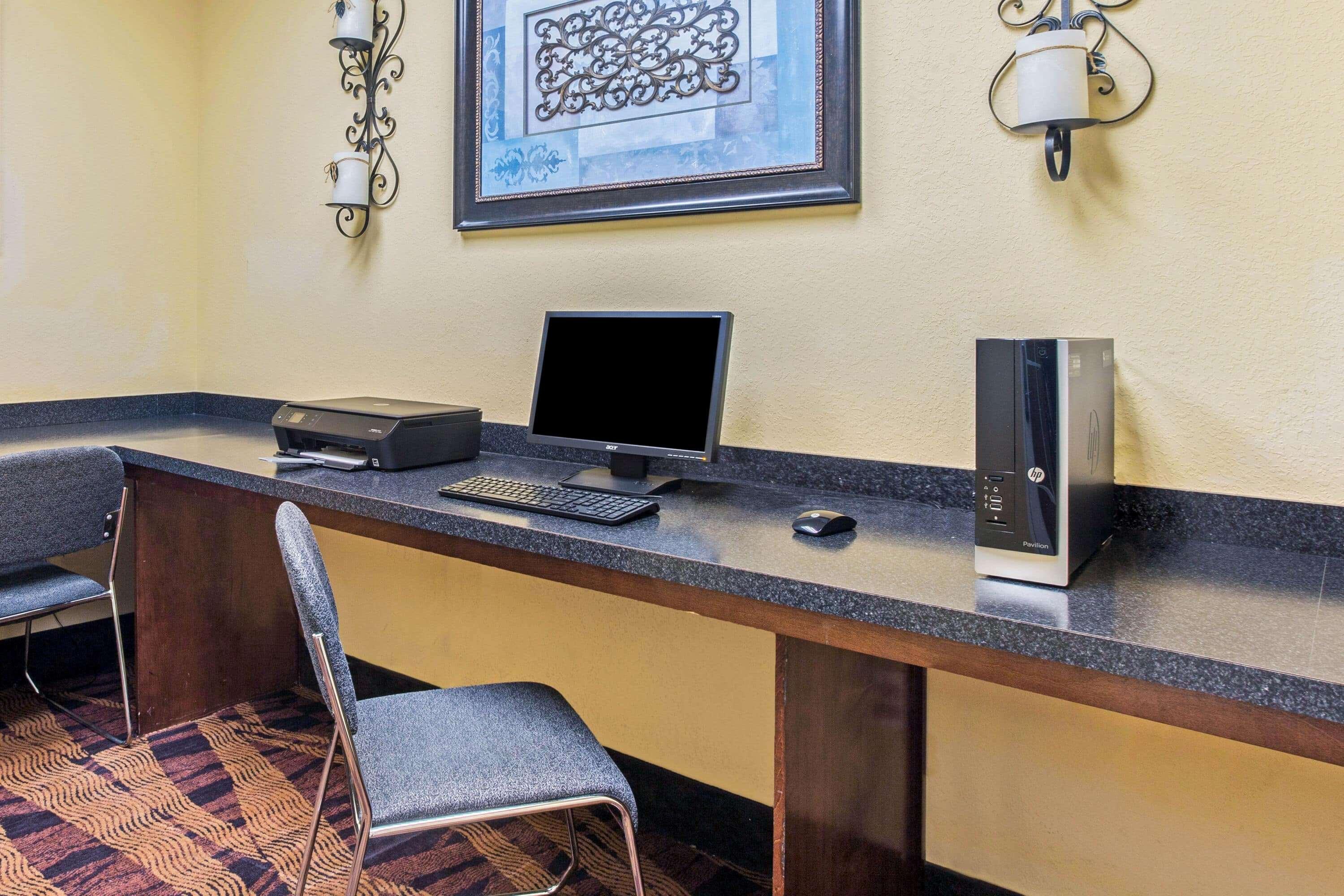 La Quinta By Wyndham Mobile Satsuma / Saraland Hotel Kültér fotó